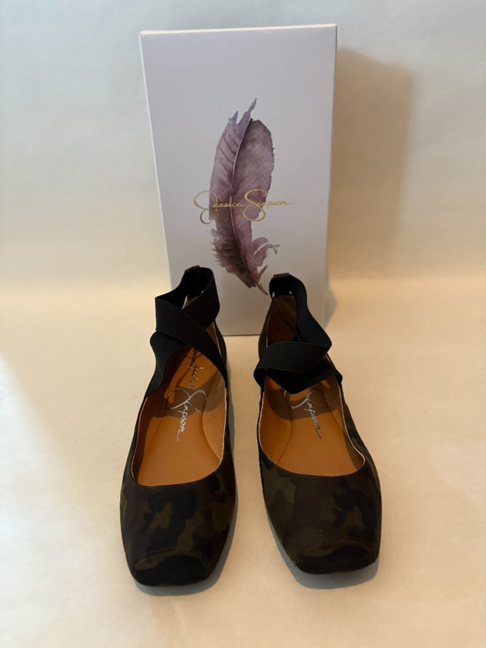 New in Box Jessica Simpson Mandalaye Camo Green Black Ballet Flats Size 9